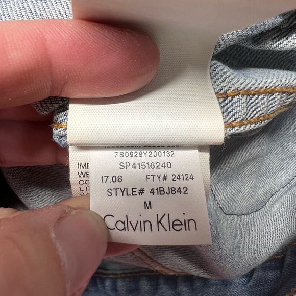 Calvin Klein Classic Trucker Jacket Sz M with Band Patches (2ah) - Picture 7 of 8